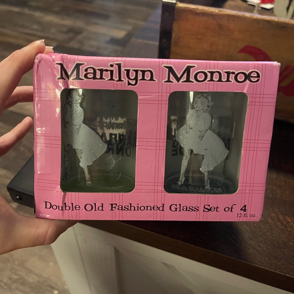 Marilyn Monroe Double Old Fashioned Glass Set